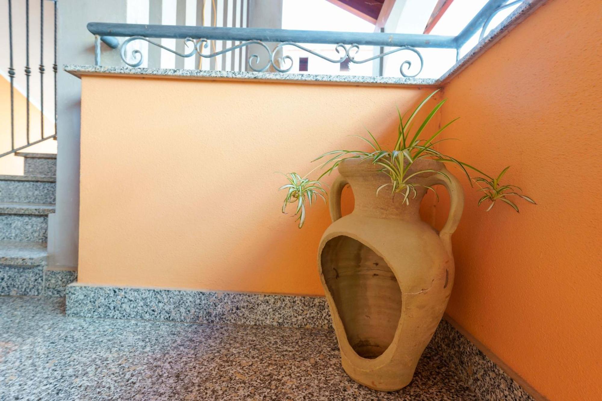 Paradise Home Quartu Sant'Elena Exterior photo